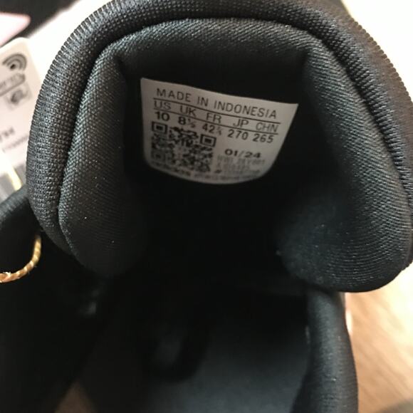 NWT Adidas QT Racer 2.0 Black Pink Cloudfoam Comfort Size 10 Sneakers - Picture 4 of 9